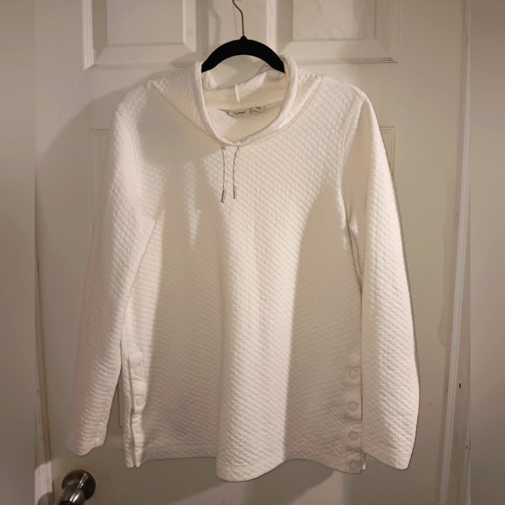 L.L. Bean cream colored size Med pullover top